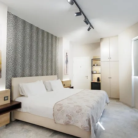 Apartment Noor, A Kalamatastay *